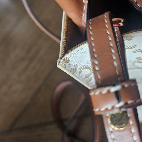 Celine Mini Vertical Cabas IN Triomphe Canvas with Celine print - Picture 6 of 12